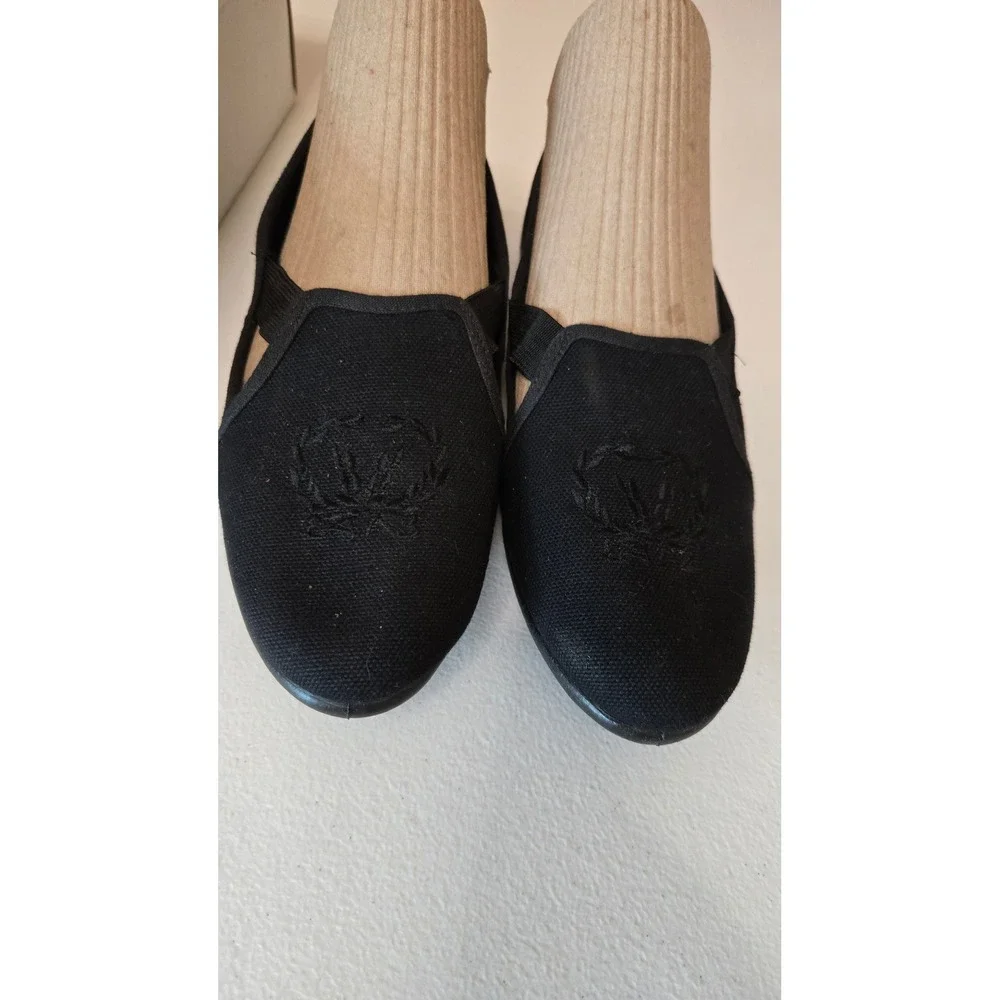 Vintage Scamps Black Canvas Slip On Loafers Flats Embroidered Women 6.5  NEW‎